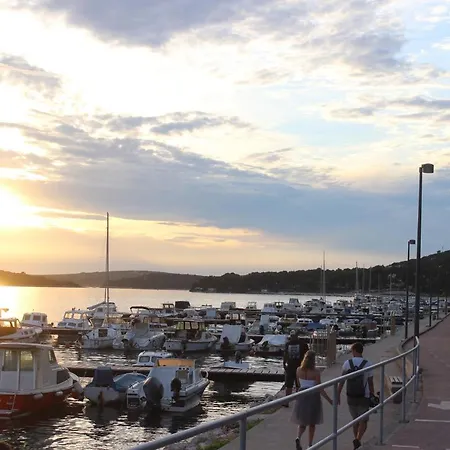 Apartment Blue Sea *